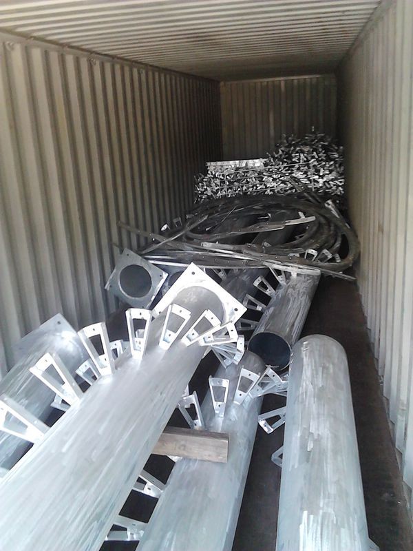 新加坡李先生8套旋轉(zhuǎn)樓梯出貨