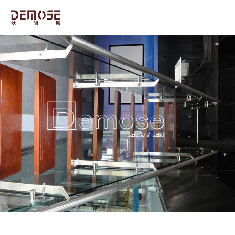 南海展館欄桿工程