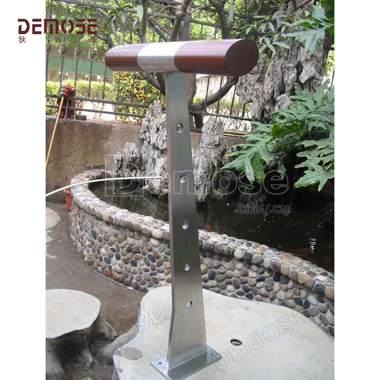 埃及開羅大學(xué)2500米欄桿工程