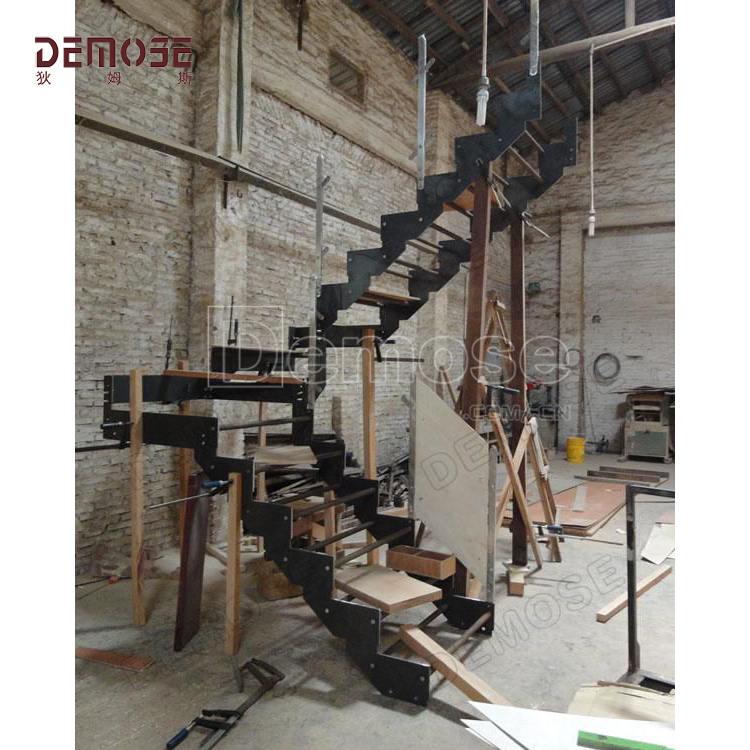 南寧蔣先生56套工程樓梯