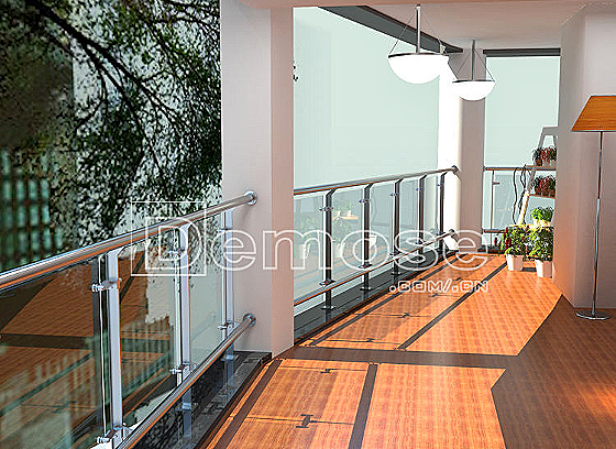 如何實(shí)現(xiàn)玻璃欄桿美觀與實(shí)用的完美融合