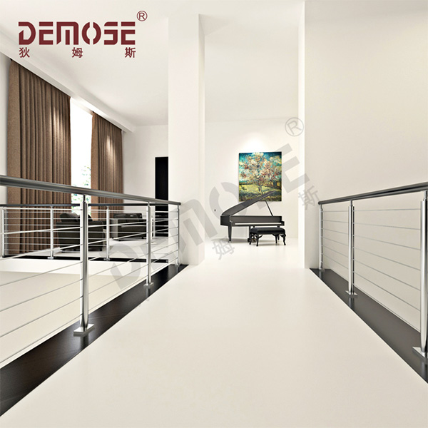 不銹鋼欄桿的八大核心優(yōu)勢(shì)解析:室內(nèi)裝飾的明智之選